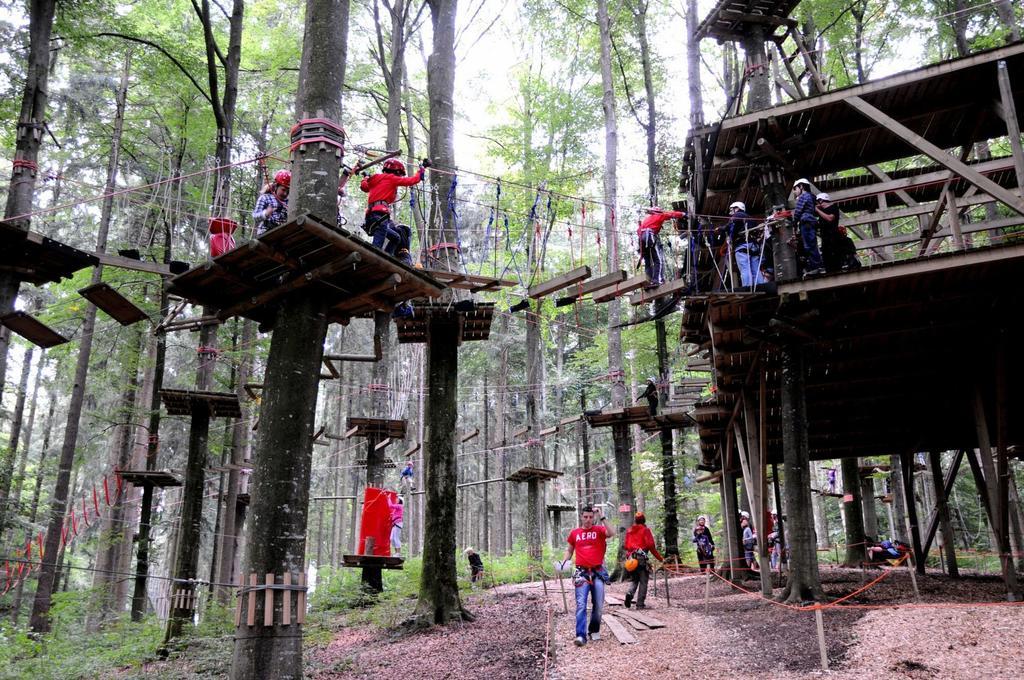 Hotel Hofgut Tiergarten 아우렌도르프 외부 사진
