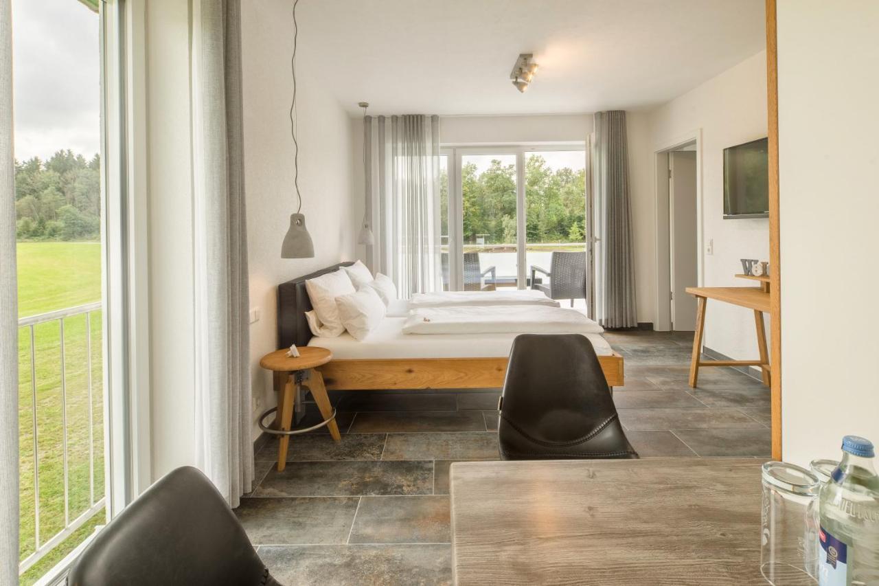 Hotel Hofgut Tiergarten 아우렌도르프 외부 사진