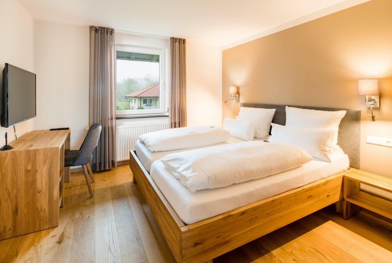 Hotel Hofgut Tiergarten 아우렌도르프 외부 사진